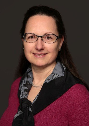 Portrait von Ariane Vinolo